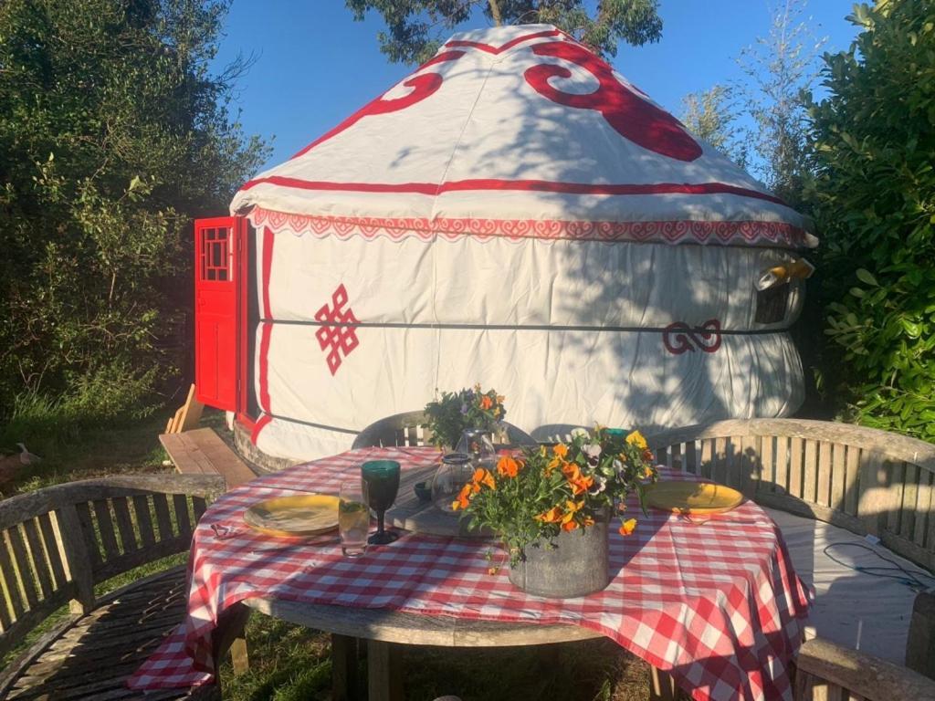 Traditional Yurt @ Longleat Warminster Extérieur photo